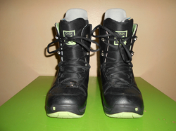 SNOWBOARDOVÉ BOTY BURTON CASA 24cm, Super stav