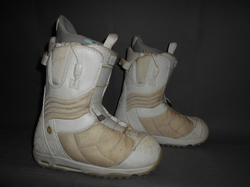 Dámské snowboardové boty BURTON EMERALD 24,5cm, SUPER STAV