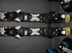 Dětské carvingové lyže DYNAMIC VR07 80cm+BOTY 17,5cm, VÝBORNÝ STAV