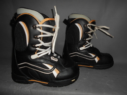 Snowboardové boty VANS MANTRA 24,5cm, TOP STAV