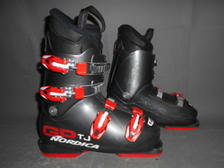 Juniorské lyžáky NORDICA GP TJ stélka 23,5cm, SUPER STAV