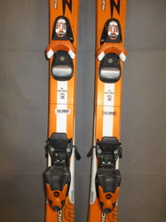 Dětské carvingové lyže ROSSIGNOL RADICAL 110cm+BOTY 22,5cm, VÝBORNÝ STAV