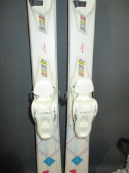 Juniorské lyže VÖLKL CHICA 130cm + Lyžáky 24,5cm, VÝBORNÝ STAV