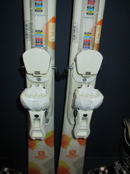 Juniorské lyže DYNASTAR TEAM COMP 140cm + Lyžáky 26cm, VÝBORNÝ STAV