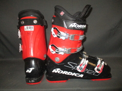 Juniorské lyžáky NORDICA SPEED MACHINE 70 21/22 stélka 26,5cm, SUPER STAV