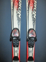 Juniorské lyže NORDICA TEAM 120cm + Lyžáky 24,5cm, VÝBORNÝ STAV
