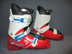 Juniorské lyžáky SALOMON TEAM 3 stélka 22cm, SUPER STAV