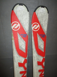 Juniorské lyže DYNAMIC VR 07 130cm + Lyžáky 25,5cm, SUPER STAV