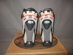 Nové snowboardové boty ASKEW 23,5cm, NOVÉ