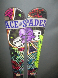 Juniorské freestyle lyže NORDICA ACE OF SPADES 128cm, VÝBORNÝ STAV