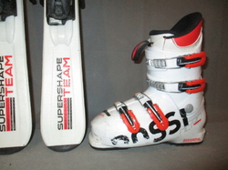 Juniorské lyže HEAD SUPERSHAPE 117cm + Lyžáky 24cm, VÝBORNÝ STAV