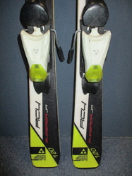 Juniorské lyže FISCHER RC4 SUPERIOR 120cm + Lyžáky 24,5cm, VÝBORNÝ STAV