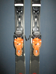 Juniorské lyže DYNAMIC VR 07 120cm + Lyžáky 24,5cm, VÝBORNÝ STAV