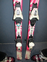 Juniorské lyže DYNAMIC LIGHT ELVE 150cm + Lyžáky 26cm, SUPER STAV 
