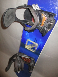 Snowboard NINO 159cm + vázání, VÝBORNÝ STAV