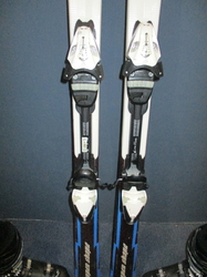 Juniorské lyže HEAD SUPERSHAPE TEAM 147cm + Lyžáky 27,5cm, SUPER STAV
