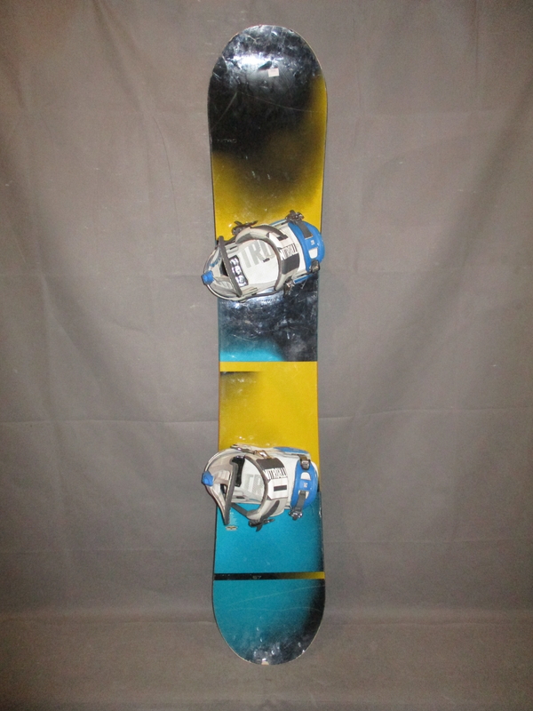 Snowboard NITRO TEAM SERIES 157cm + vázání, VÝBORNÝ STAV