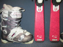 SALOMON QST LUX Jr 130cm + Lyžáky 24,5cm