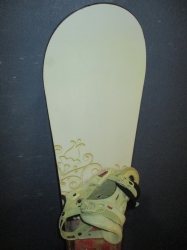 Snowboard ROSSIGNOL ZENA 153cm + vázání