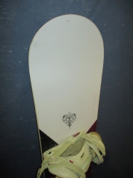 Snowboard NITRO BLACK WIDOW 153cm + vázání