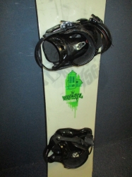 Snowboard ROSSIGNOL DISTRICT 156cm + vázání