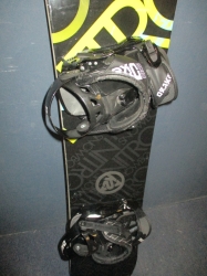 Snowboard NITRO LECTRA 146cm + vázání 