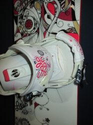 Snowboard SALOMON LOTUS 142cm + vázání