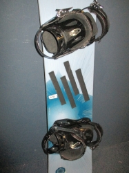 Snowboard BURTON FEATHER 151cm + vázání