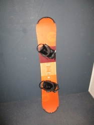 Snowboard ROSSIGNOL EXP 155cm + vázání