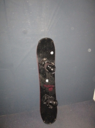 Snowboard ROSSIGNOL HELL RAISER 142cm + vázání
