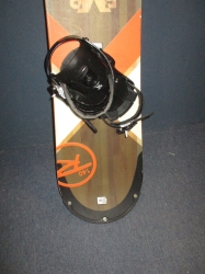 Snowboard ROSSIGNOL EXP 140cm + vázání