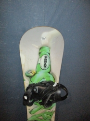 Snowboard DRAKE URBAN 153cm + vázání