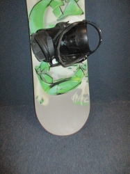 Snowboard DRAKE URBAN 153cm + vázání