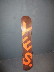 Snowboard YES BASIC 152cm + vázání