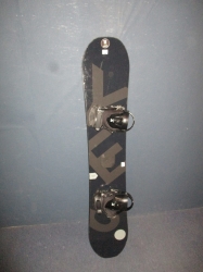 Snowboard YES BASIC 149cm + vázání