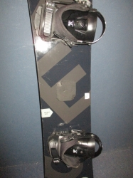 Snowboard YES BASIC 149cm + vázání