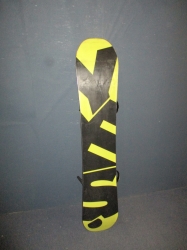 Snowboard YES TYPO 156cm + vázání