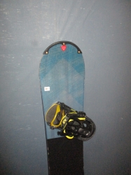 Snowboard FIREFLY FURIOUS 152cm + vázání