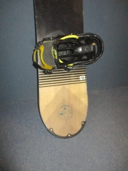 Snowboard FIREFLY FURIOUS 152cm + vázání