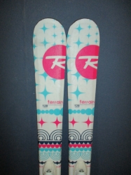 ROSSIGNOL TERRAIN 128cm + Lyžáky 24,5cm