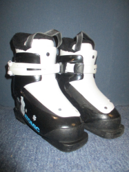 Dětské lyžáky ATOMIC HAWX JR 1 stélka 17,5cm, TOP STAV