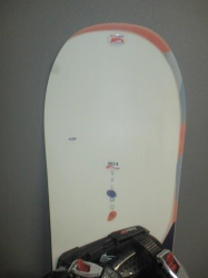 SALOMON LOTUS 146cm + bindings