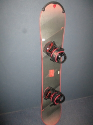 Snowboard HEAD FLOCKA LFW 4D 154cm + vázání 