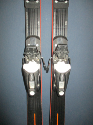 Juniorské sportovní lyže DYNASTAR TEAM SPEED GS 165cm, VÝBORNÝ STAV