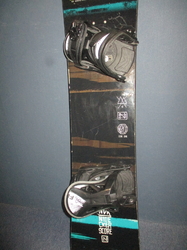 Snowboard NIDECKER SCORE 143m + vázání