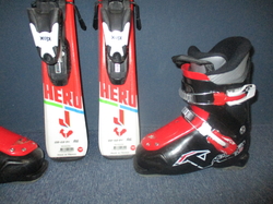 ROSSIGNOL HERO 100cm + Lyžáky 20,5cm