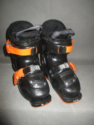 Dětské lyžáky TECNICA JT 2 19/20 stélka 17,5cm, VÝBORNÝ STAV