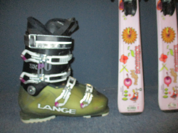 ROSSIGNOL FUN GIRL 140cm + Lyžáky 26,5cm