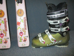 ROSSIGNOL FUN GIRL 140cm + Lyžáky 26,5cm