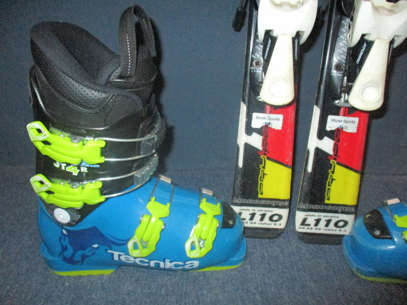 SALOMON EQUIPE 110cm + Lyžáky 22,5cm 